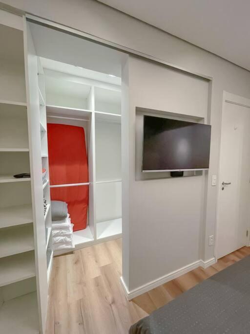 Aura Living - No Brooklin *