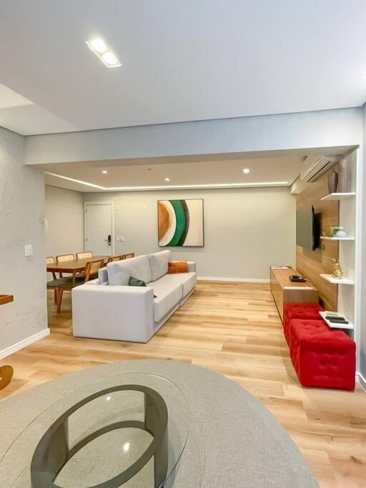 Aura Living - No Brooklin *